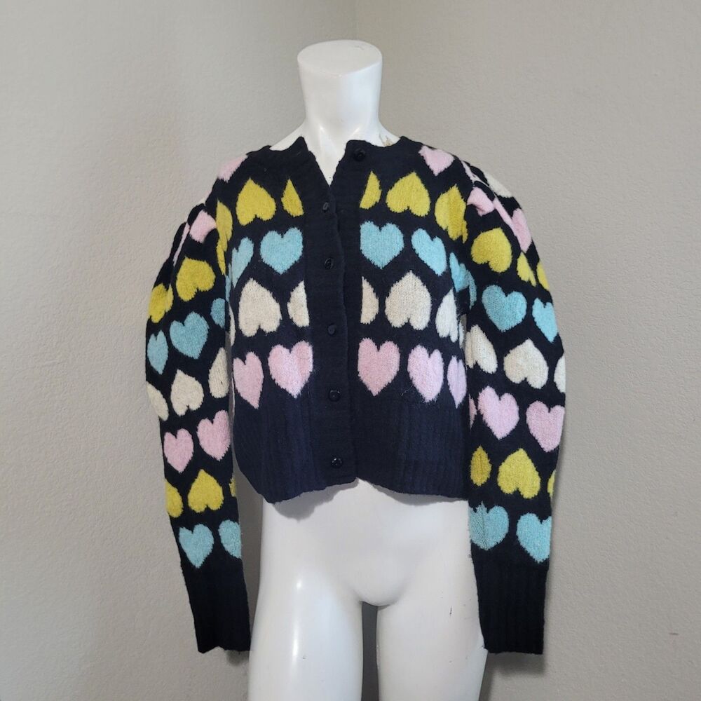 le Lion Small sweater 72% virgin wool cashmere hearts cropped knit button